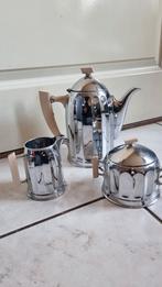 Vintage Demeyere Theeservies wit bakelieten handvatten, Antiek en Kunst, Antiek | Servies compleet, Ophalen of Verzenden