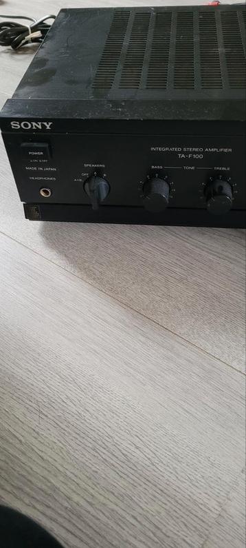 Sony TA-F100 Stereo Versterker beschikbaar voor biedingen