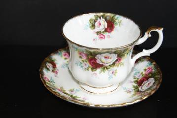 Kop + schotel Royal Albert Celebration rozen & goud herenkop beschikbaar voor biedingen