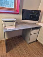 Bureau, Ophalen, Zo goed als nieuw, Bureau