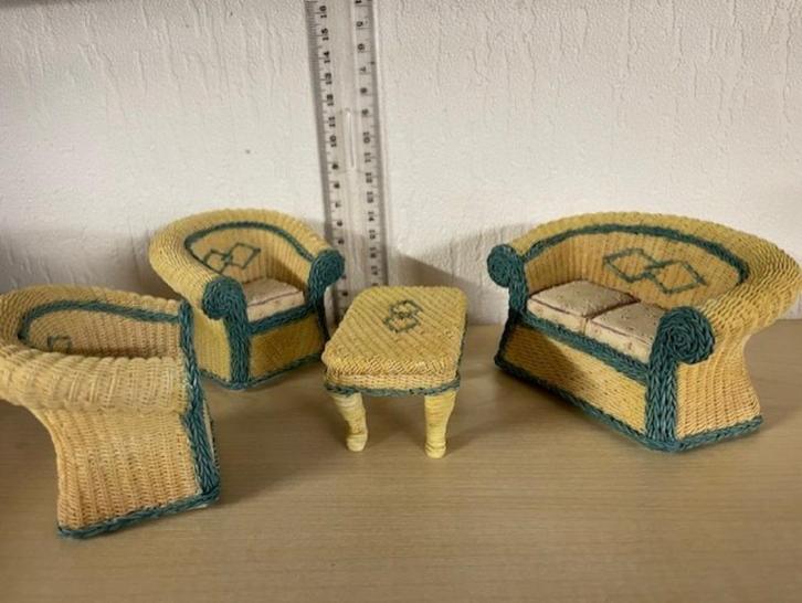 poppenhuis Tuinstel Resin, Verzamelen, Poppenhuizen en Toebehoren, Zo goed als nieuw, Poppenhuis, Ophalen of Verzenden