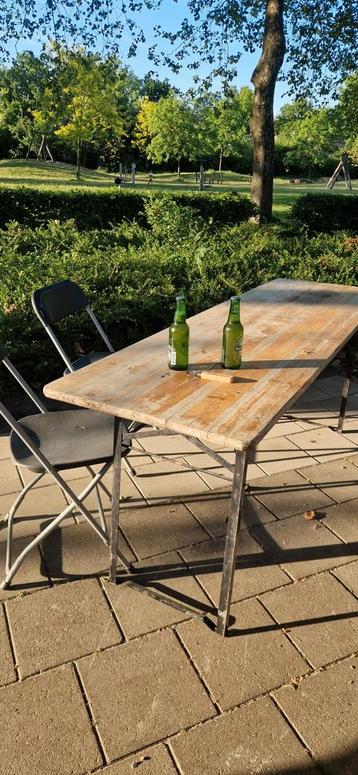 Biertafel  beschikbaar voor biedingen