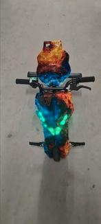 Drift trike/scooter met oplader Bieden vanaf € 165,-, Ophalen