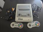 Snes 1-chip + Spellen, Spelcomputers en Games, Spelcomputers | Nintendo Super NES, Ophalen of Verzenden, Zo goed als nieuw, Met 2 controllers