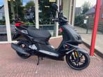 Peugeot Speedfight 4  sportline, Fietsen en Brommers, Scooters | Peugeot, Maximaal 45 km/u, Ophalen of Verzenden, Zo goed als nieuw