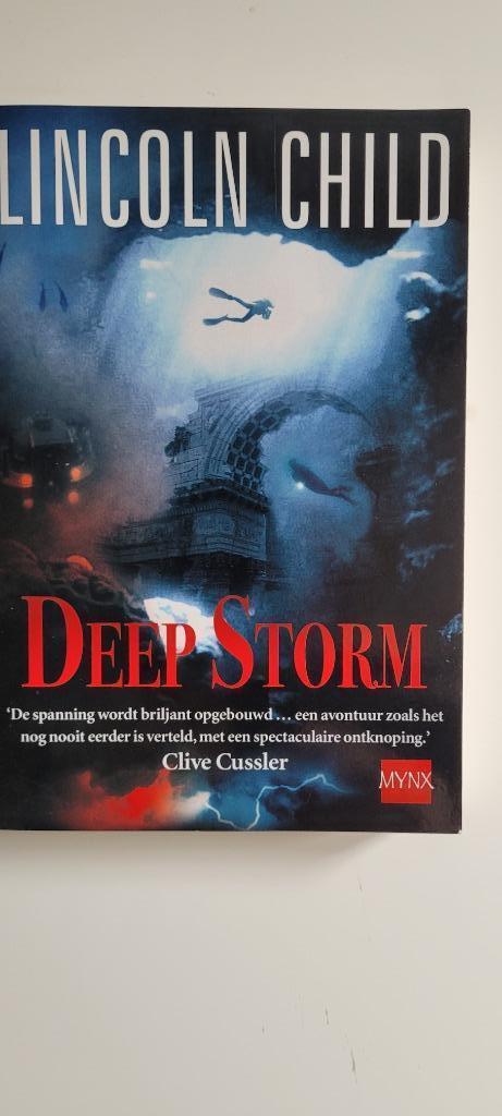 Deep Storm van Clive Cussler, Boeken, Thrillers, Zo goed als nieuw, Nederland, Ophalen of Verzenden