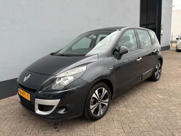 Renault Scénic 2.0 Bose Automaat - Navigatie beschikbaar voor biedingen