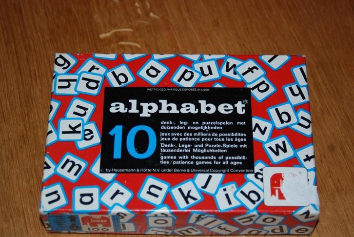 Vintage spel Alphabet uit de jaren '50 - compleet, Hobby en Vrije tijd, Gezelschapsspellen | Overige, Gebruikt, Een of twee spelers