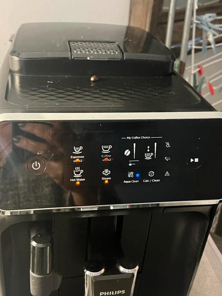 Philips 2200 Volautomaat Koffiemachine, Witgoed en Apparatuur, Koffiezetapparaten, Gebruikt, Koffiebonen, Koffiemachine, 2 tot 4 kopjes