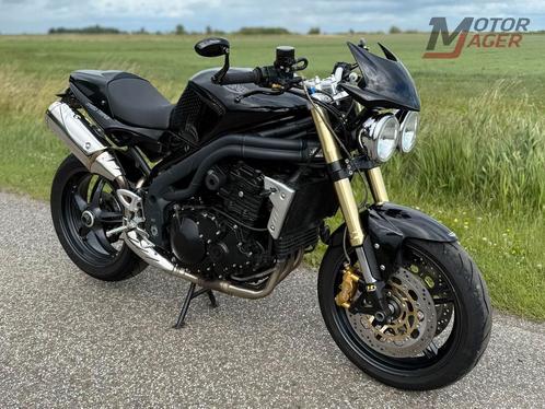 TRIUMPH SPEED TRIPLE 1050 ( street triple ), Motoren, Motoren | Triumph, Bedrijf, Naked bike, meer dan 35 kW