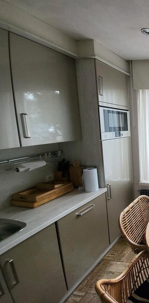 Complete keuken (10jr) incl. apparatuur - Zelf demonteren, Huis en Inrichting, Keuken | Complete keukens, Ophalen