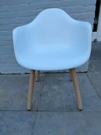 Tuinstoelen Eames look-alike, Huis en Inrichting, Stoelen, Ophalen, Kunststof, Gebruikt, Wit