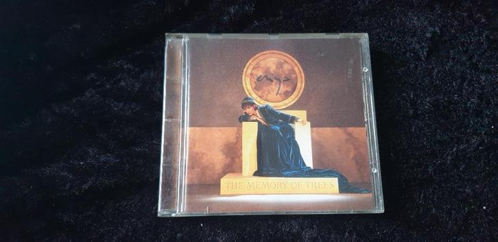 Te koop cd Enya - memories of trees, Cd's en Dvd's, Cd's | Pop, Zo goed als nieuw, 1980 tot 2000, Ophalen of Verzenden