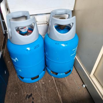 Gasfles vol beschikbaar voor biedingen