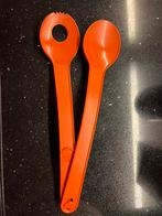 Tweedelig Tupperware slabestek (Eleganzia)., Huis en Inrichting, Keuken | Tupperware, Ophalen, Zo goed als nieuw, Oranje, Overige typen