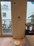 Floor lamp – NYMANE (IKEA), Ophalen, Zo goed als nieuw, Elegant, minimal, Metaal