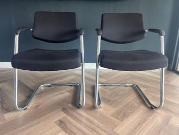 8 x vergaderstoelen zwart en aluminium frame - ophalen beschikbaar voor biedingen