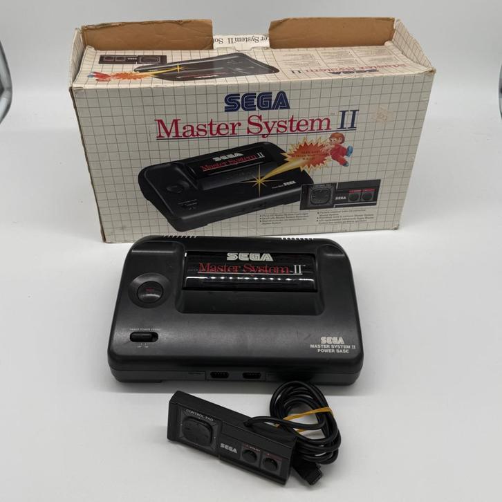 Sega Master System II | Compleet met doos | In nette staat, Spelcomputers en Games, Games | Sega, Zo goed als nieuw, Master System