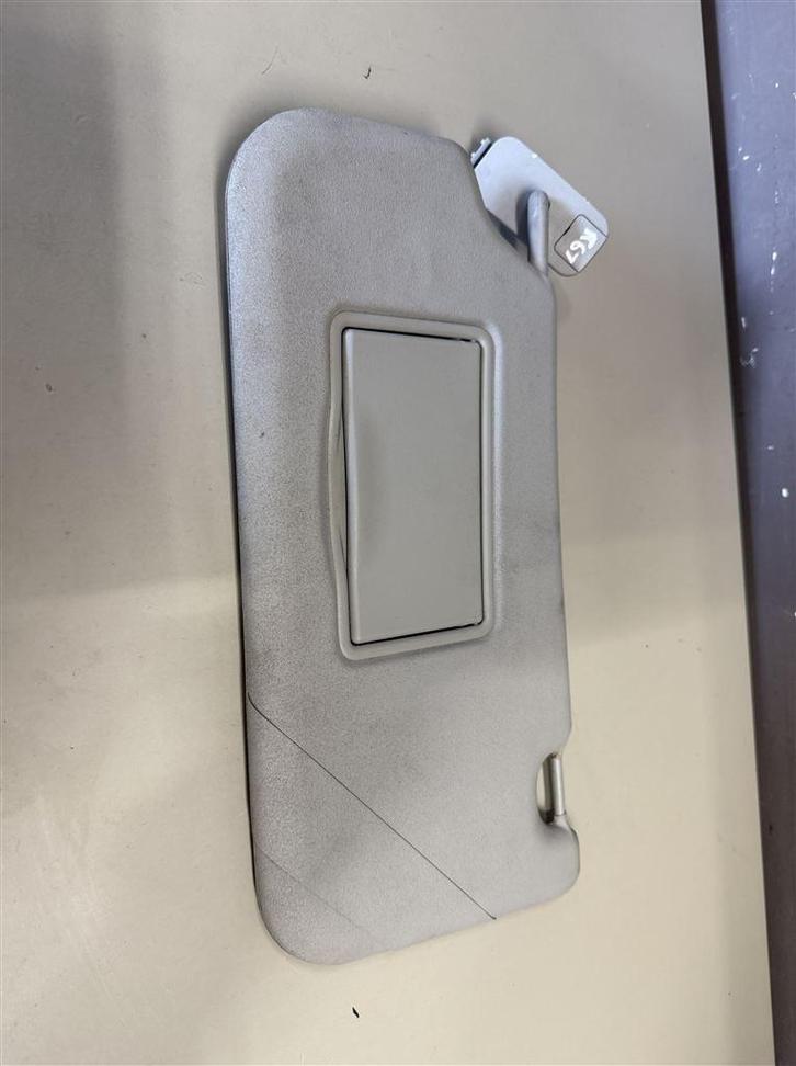 Ford Fiesta bestuurderzijde Zonneklep met Spiegel Mk7 2008-2, Auto diversen, Auto-accessoires, Zo goed als nieuw, Ophalen of Verzenden