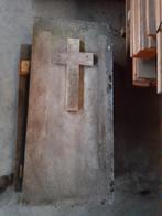 Gedenksteen kruis, Antiek en Kunst, Ophalen