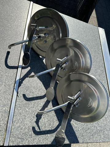 3x 10L dekseldispenser 27,5 cm beschikbaar voor biedingen