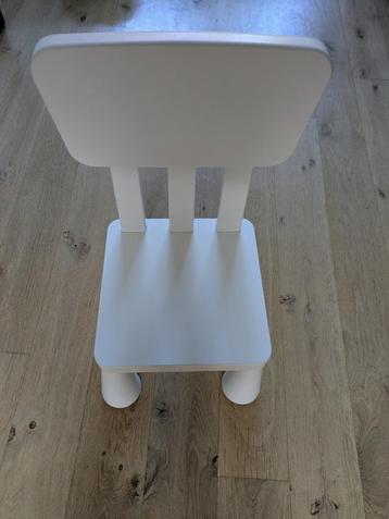 Ikea Mammut Stoel beschikbaar voor biedingen