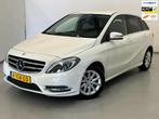 Mercedes-Benz B-klasse 180 / CarPlay / Xenon / Stoelverwarmi, Voorwielaandrijving, 65 €/maand, Stof, Gebruikt