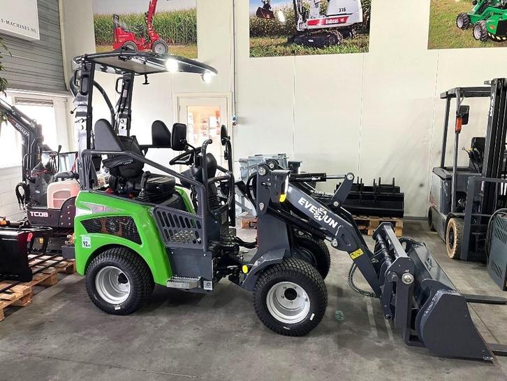 EVERUN ER08EH Elektrische minishovel, Zakelijke goederen, Machines en Bouw | Kranen en Graafmachines, Wiellader of Shovel, Ophalen of Verzenden