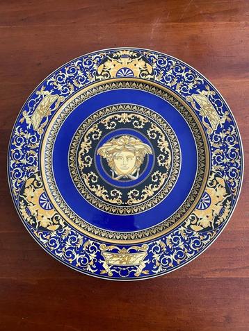 VERSACE WANDBORD MEDUSA VERSACE WANDBORD MEDUSA beschikbaar voor biedingen