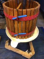 Wijnpers. Verrijdbaar. Gietijzer. Eikenhout., Antiek en Kunst, Curiosa en Brocante, Ophalen