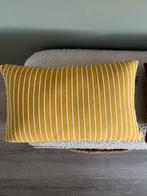 Kussen geel, Ophalen, Geel, Vierkant