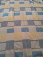 Zachte vintage deken met vrolijke blokken, Ophalen of Verzenden, Gebruikt