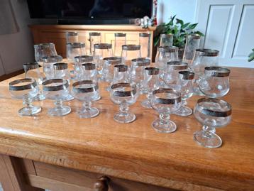 Murano Medici Platinum 30-delig glasservies beschikbaar voor biedingen