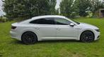 Volkswagen Arteon 1.5 TSI 150pk 2019 Wit, Auto's, Volkswagen, 1498 cc, Zwart, 4 cilinders, Wit