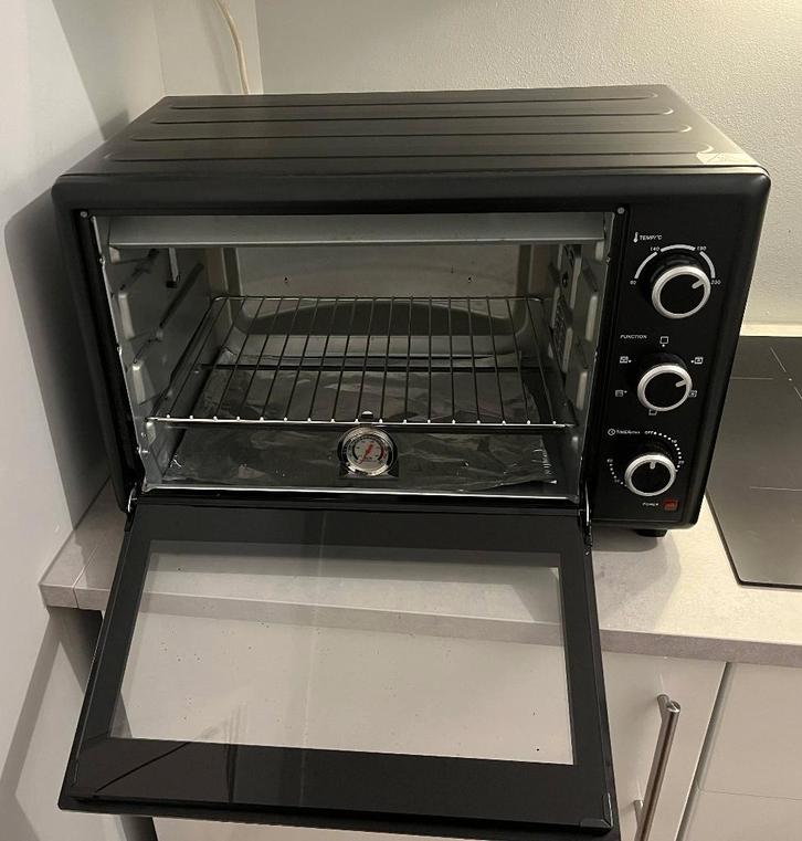 Oven with air circulation, Witgoed en Apparatuur, Ovens, Gebruikt, 45 tot 60 cm, Hete lucht, Ophalen of Verzenden