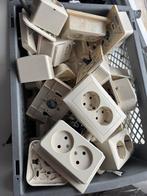 Div wandcontactdozen zgan, Ophalen of Verzenden, Zo goed als nieuw