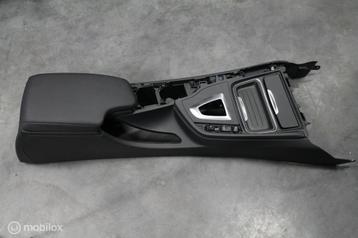 Middenconsole zwart BMW 3 serie F30 (2011-2019) beschikbaar voor biedingen