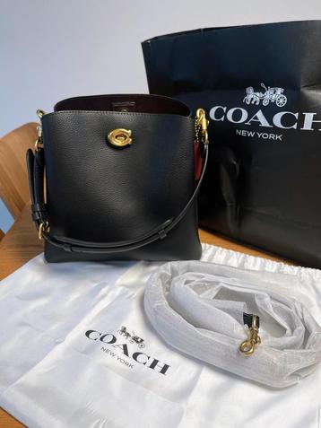 Nieuwe Coach Willow Bucket beschikbaar voor biedingen
