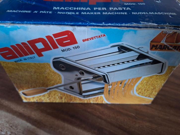 Ampia Pastamachine - Maak zelf verse pasta! Marcato., Huis en Inrichting, Keuken | Keukenbenodigdheden, Zo goed als nieuw, Ophalen of Verzenden