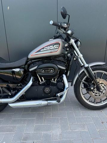 Zeer mooie sportster 883 roadster 2007 5HD beschikbaar voor biedingen