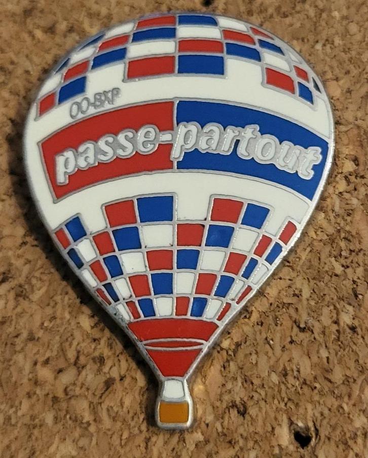 Ballonpin passe partout, Verzamelen, Speldjes, Pins en Buttons, Ophalen of Verzenden