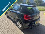 Volkswagen Polo 1.2 TSI COMFORTLINE 5-DRS. + AIRCO/CRUISE CO, Auto's, Voorwielaandrijving, Stof, Gebruikt, Euro 6