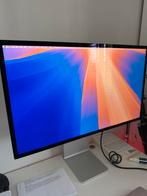 Apple Studio Display 5K Kantelbaar EN in hoogte verstelbaar, Computers en Software, Apple Desktops, Ophalen of Verzenden, Zo goed als nieuw