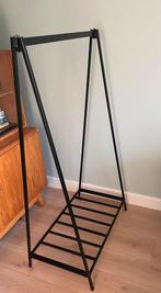 Zwart kledingrek, Ophalen, Gebruikt