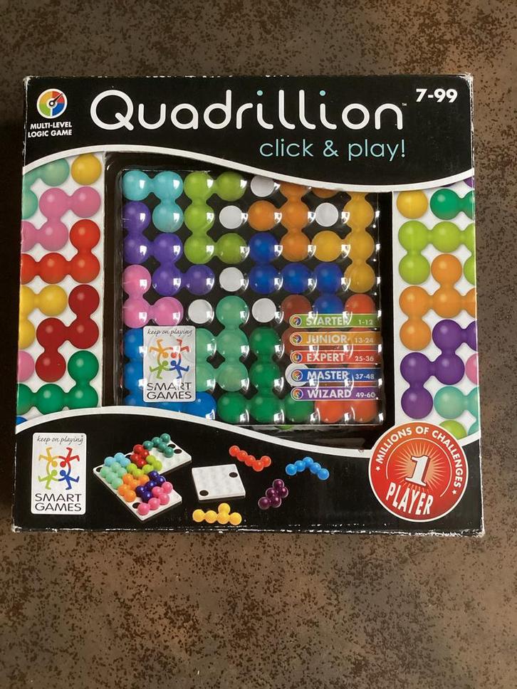 Quadrillion Puzzelspel, Hobby en Vrije tijd, Gezelschapsspellen | Bordspellen, Zo goed als nieuw, Een of twee spelers, Reisspel