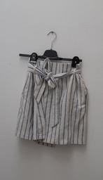 Witte zomerse rok met zakken en strik (H&M, XS/34), H&M, Wit, Ophalen of Verzenden, Zo goed als nieuw