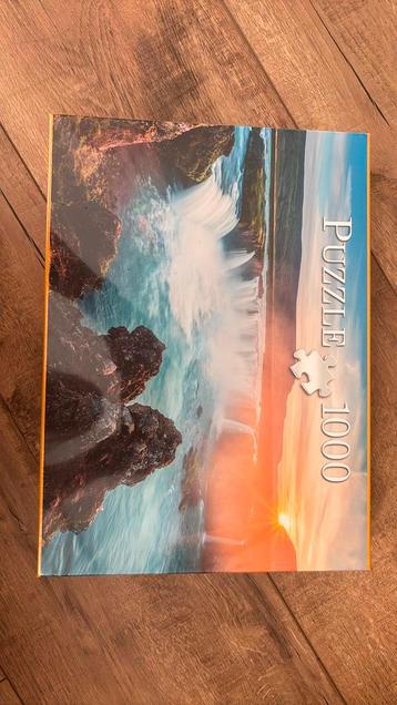 Puzzel 1000 stukje landschap  beschikbaar voor biedingen
