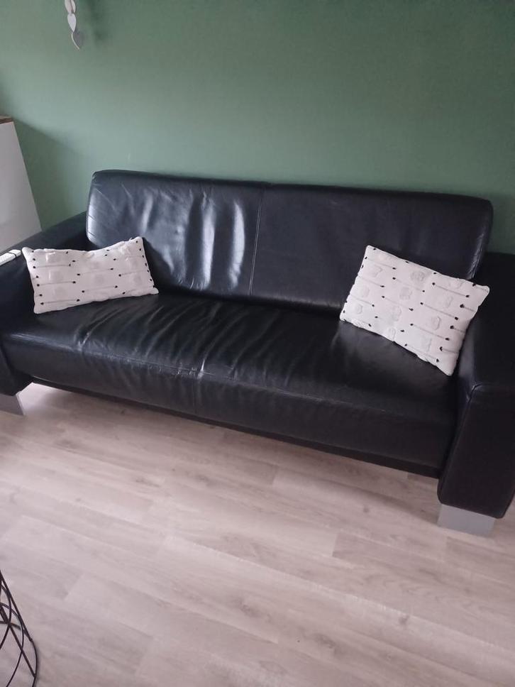 Complete woonkamer bank met 2 stoelen (draai) van buffelleer, Huis en Inrichting, Banken | Bankstellen, Gebruikt, Ophalen