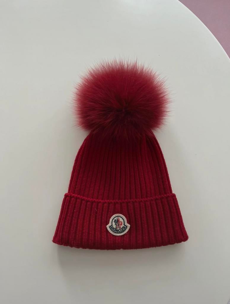 Moncler beanie, Ophalen of Verzenden, Zo goed als nieuw, Overige maten, Muts