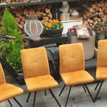 Mooie eettafel stoelen  beschikbaar voor biedingen